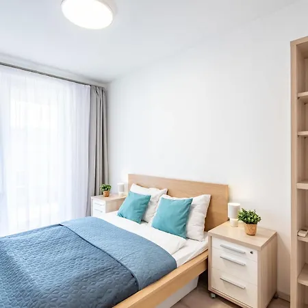 Balcony - - Large - Garage Appartamento