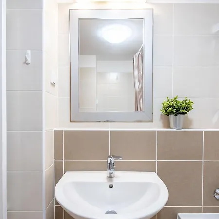 Apartment Balcony - - Large - Garage